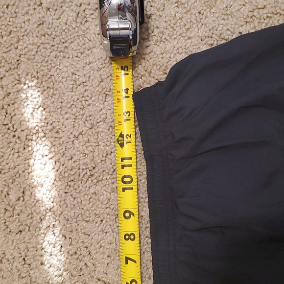 Nike Running Shorts - Picture 5 of 5